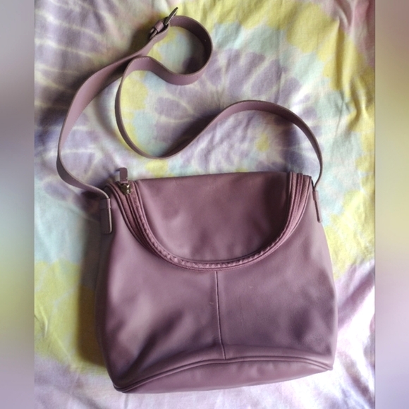 Maxx New York Vintage 100% Lilac Leather Shoulder Crossbody Bag - Picture 11 of 15